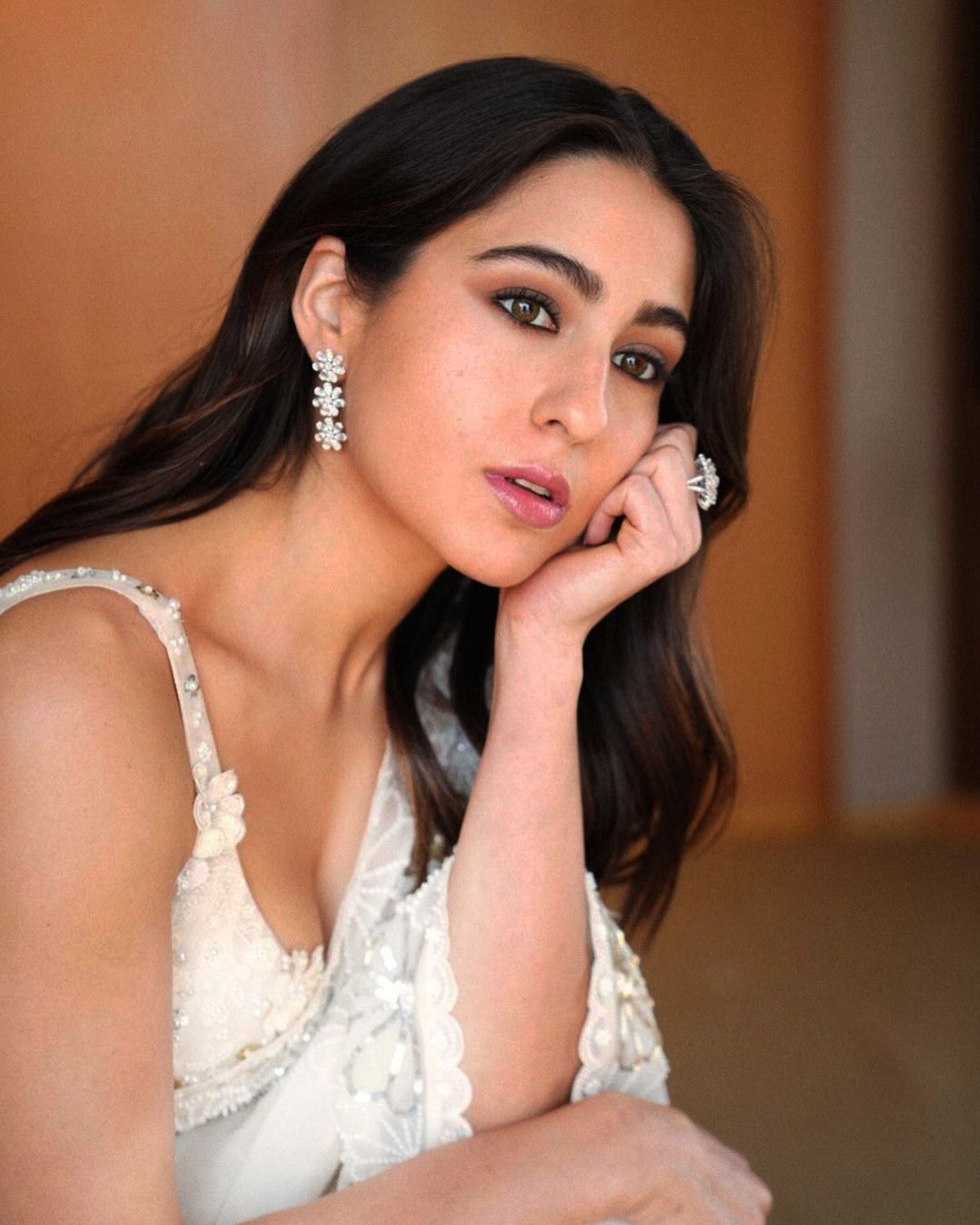 Navratri: Sara Ali Khan in white