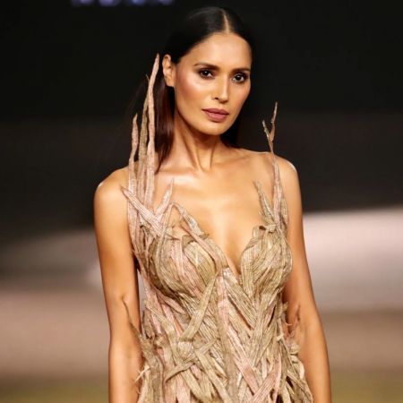 Ujjwala Raut at Lakme Fashion Week