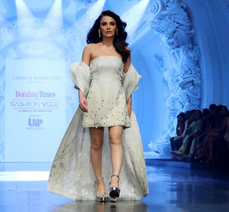 Radhika Madan walks for Vidhi Wadhwani at Bombay Times Fashion Week 2024