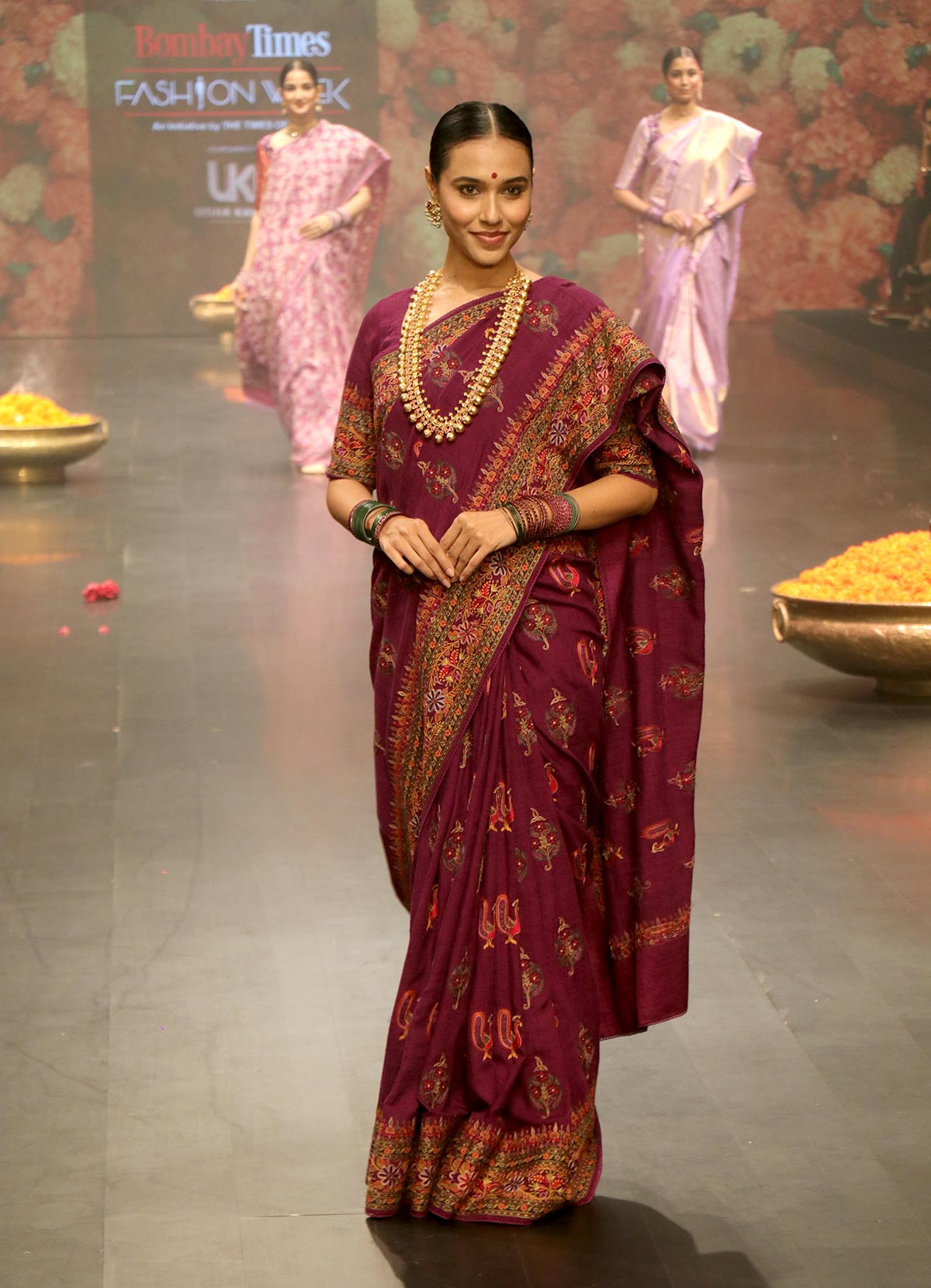 Dia Mirza walks for Gaurang Shah