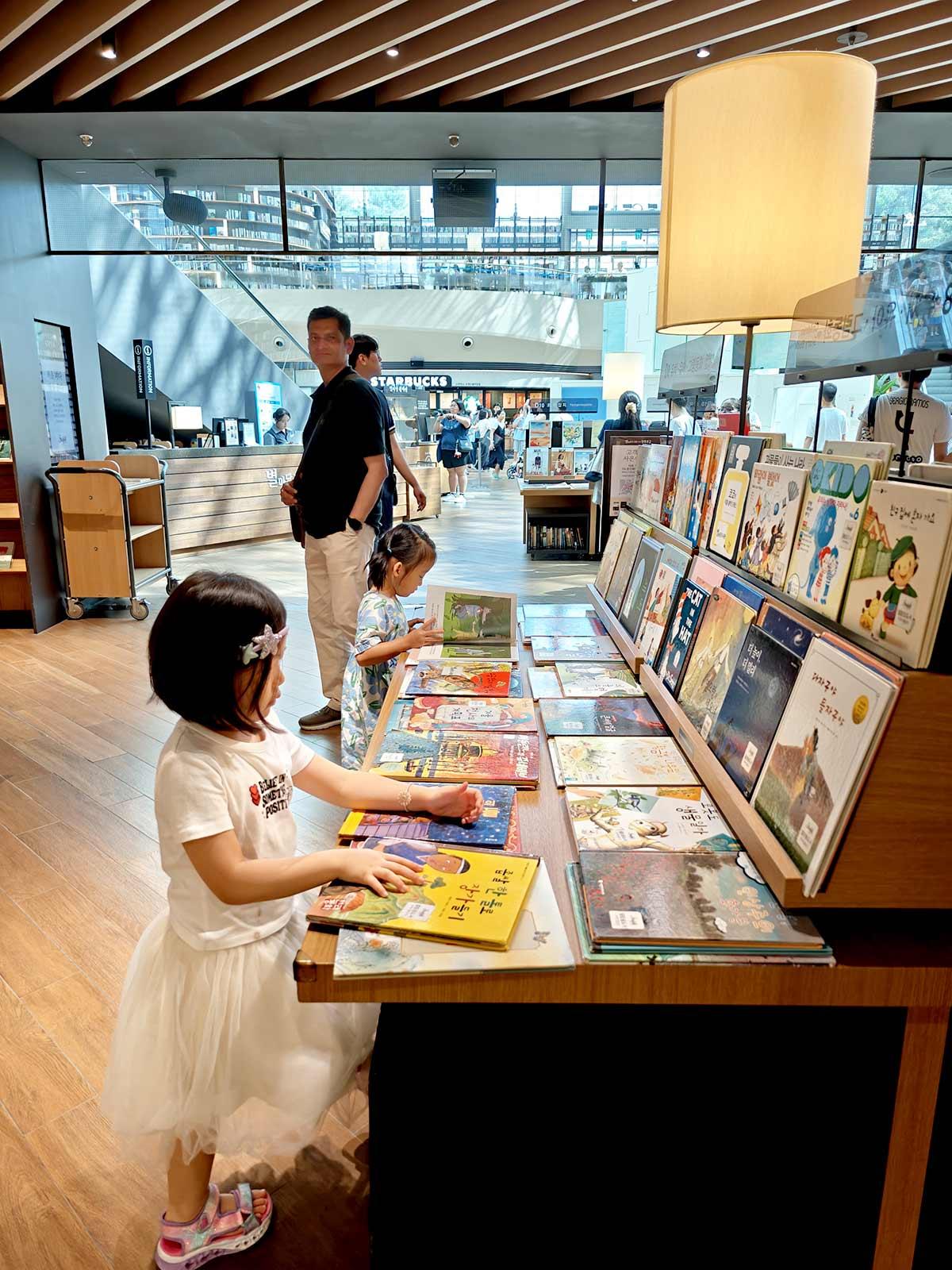 Children drawn to books at Starfield Library