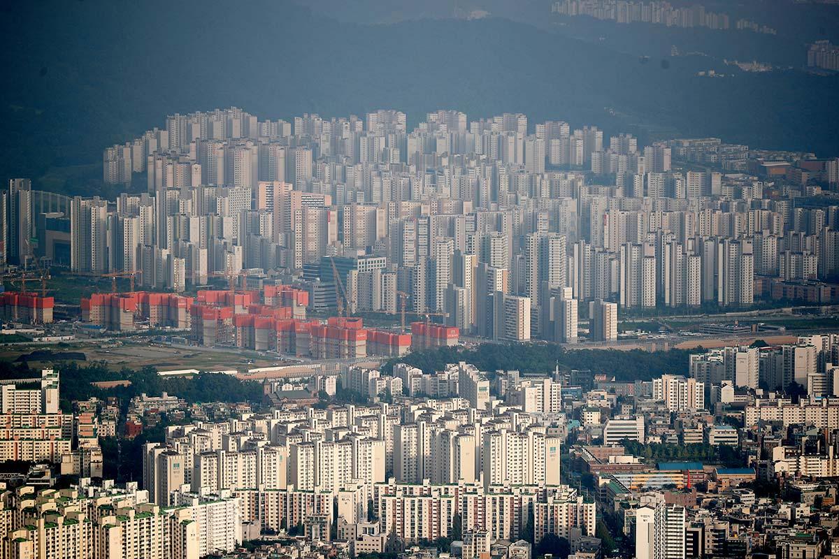 Apartment blocks coming up on the outskirts of Seoul