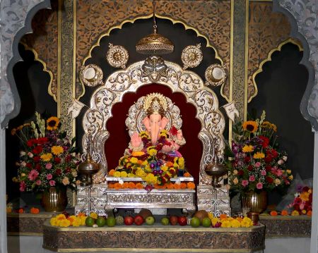 Ganpati at Girgaon's Keshavji Naik Chawl