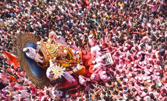 Lalbaugcha Raja visarjan