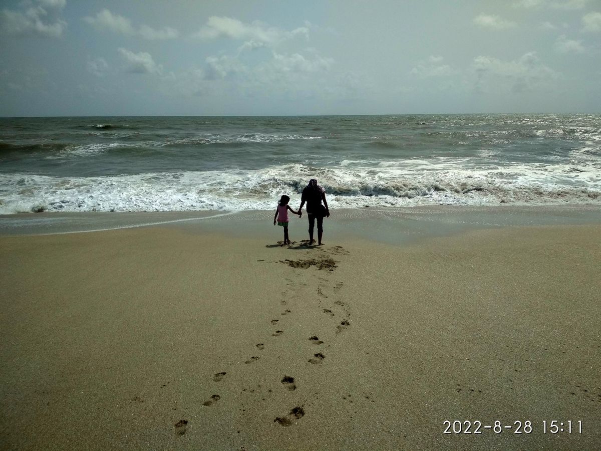 Madhavpur Beach