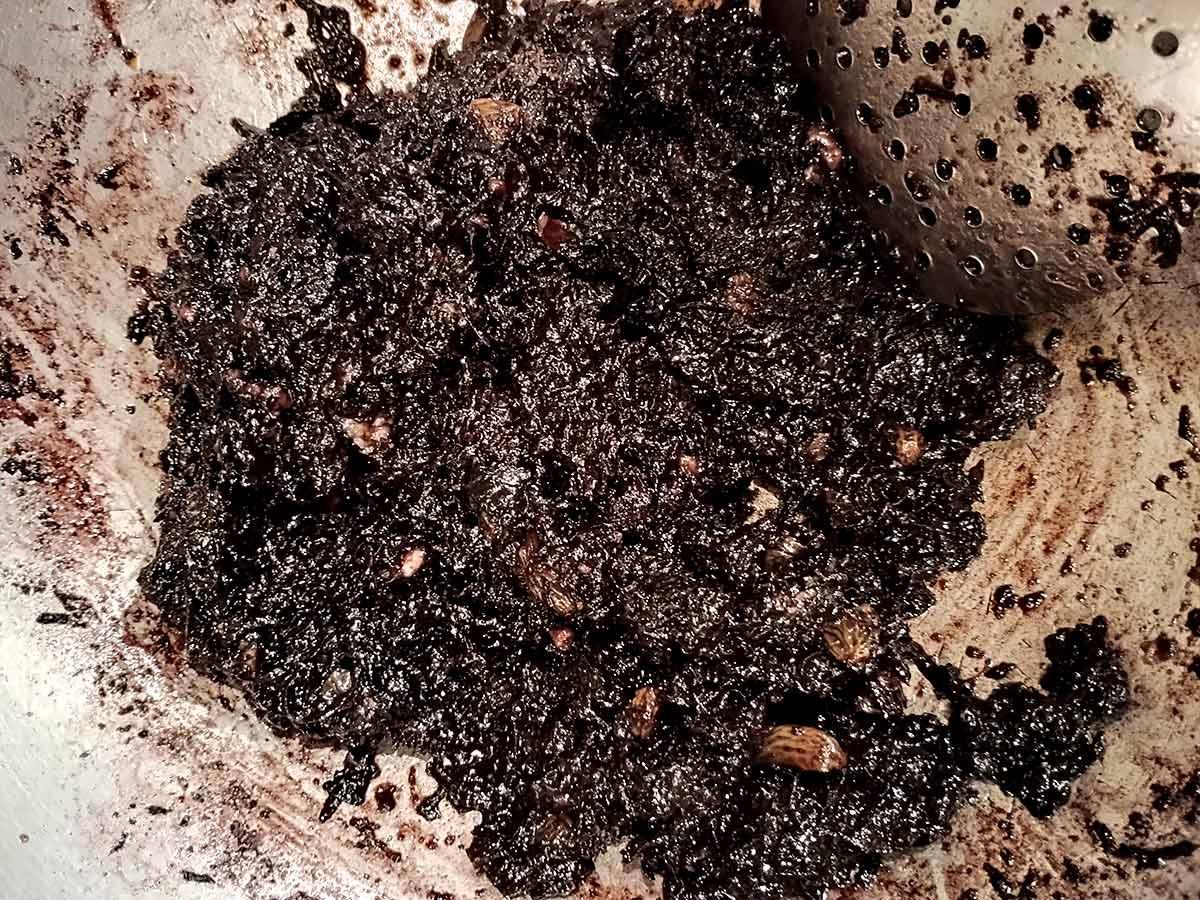Black Gajjar Halwa