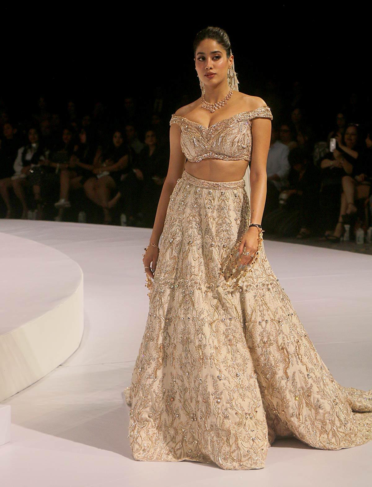 Gaurav Gupta Bridal Look 2