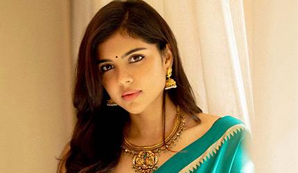 kalyani priyadarshin lokah chapter 2, Odum Kuthira Chaadum Kuthira