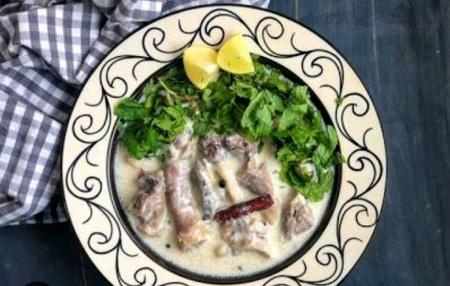 Bohri White Mutton Curry Bohri White Mutton Curry