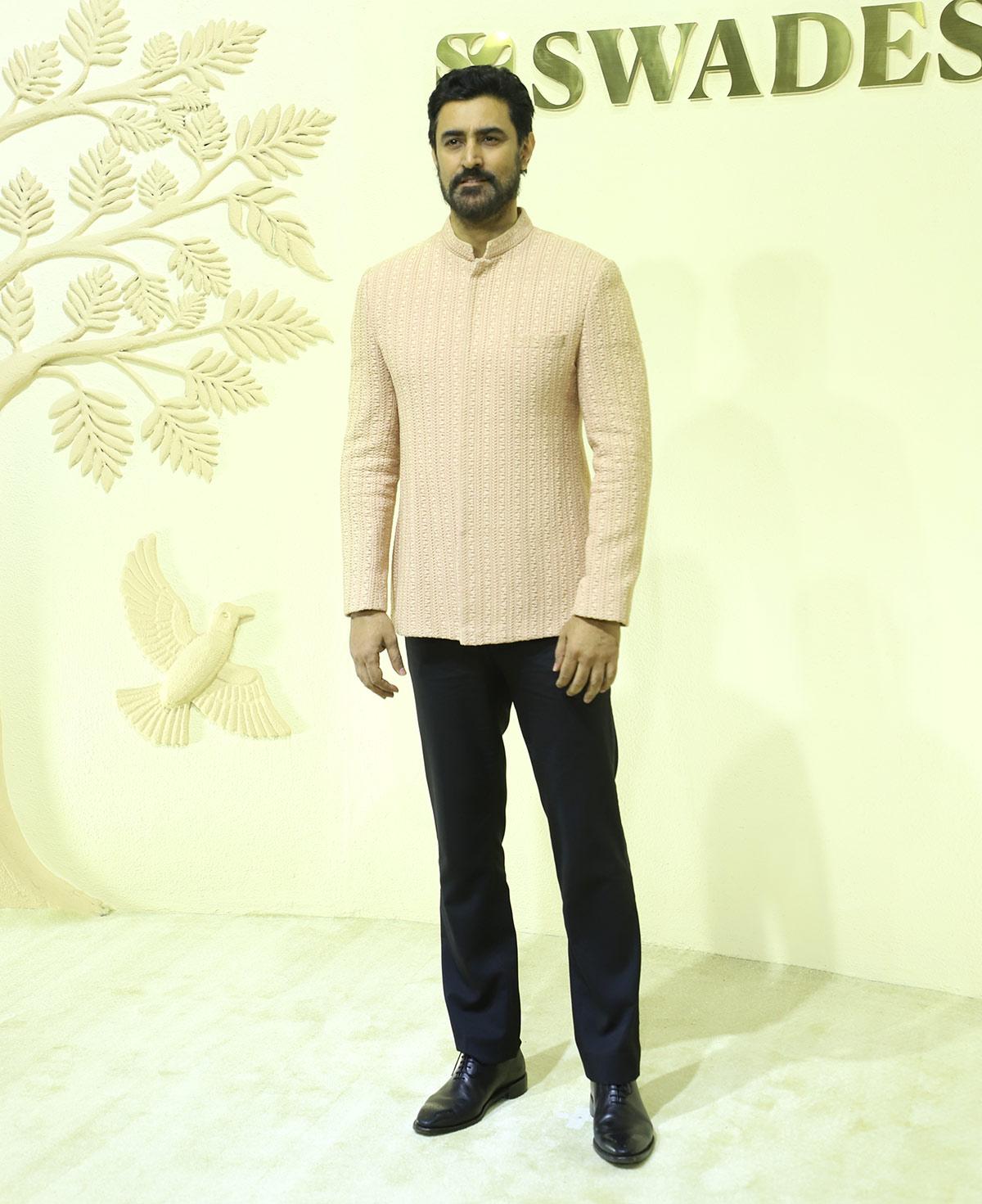 Kunal Kapoor Swadesh