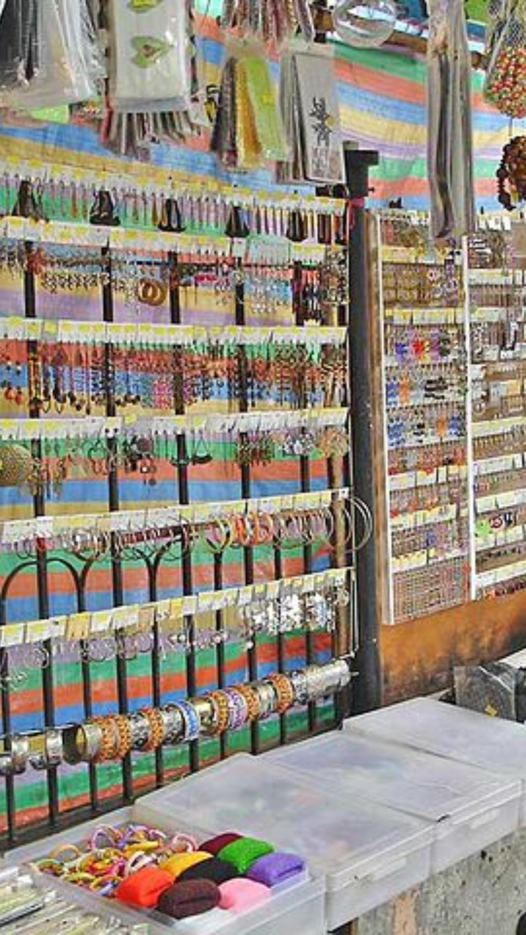 Linking Road, Bandra