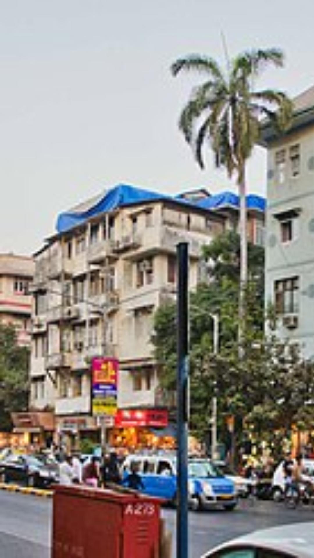 Colaba Causeway