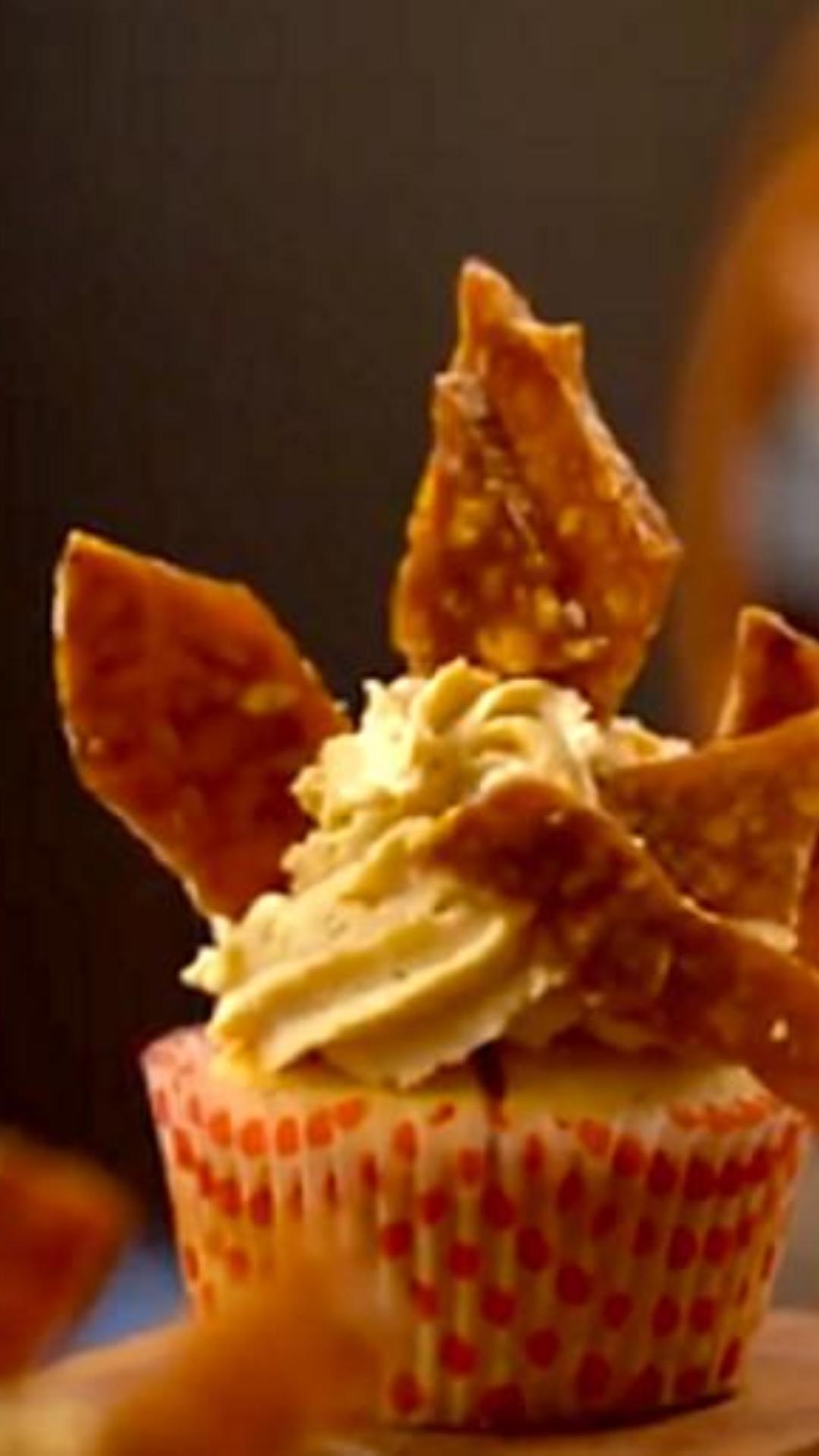 Chocolate Peanut Butter Cupcakes