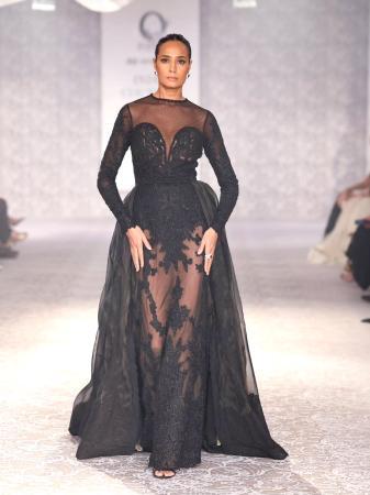 Isha Jajodia collection