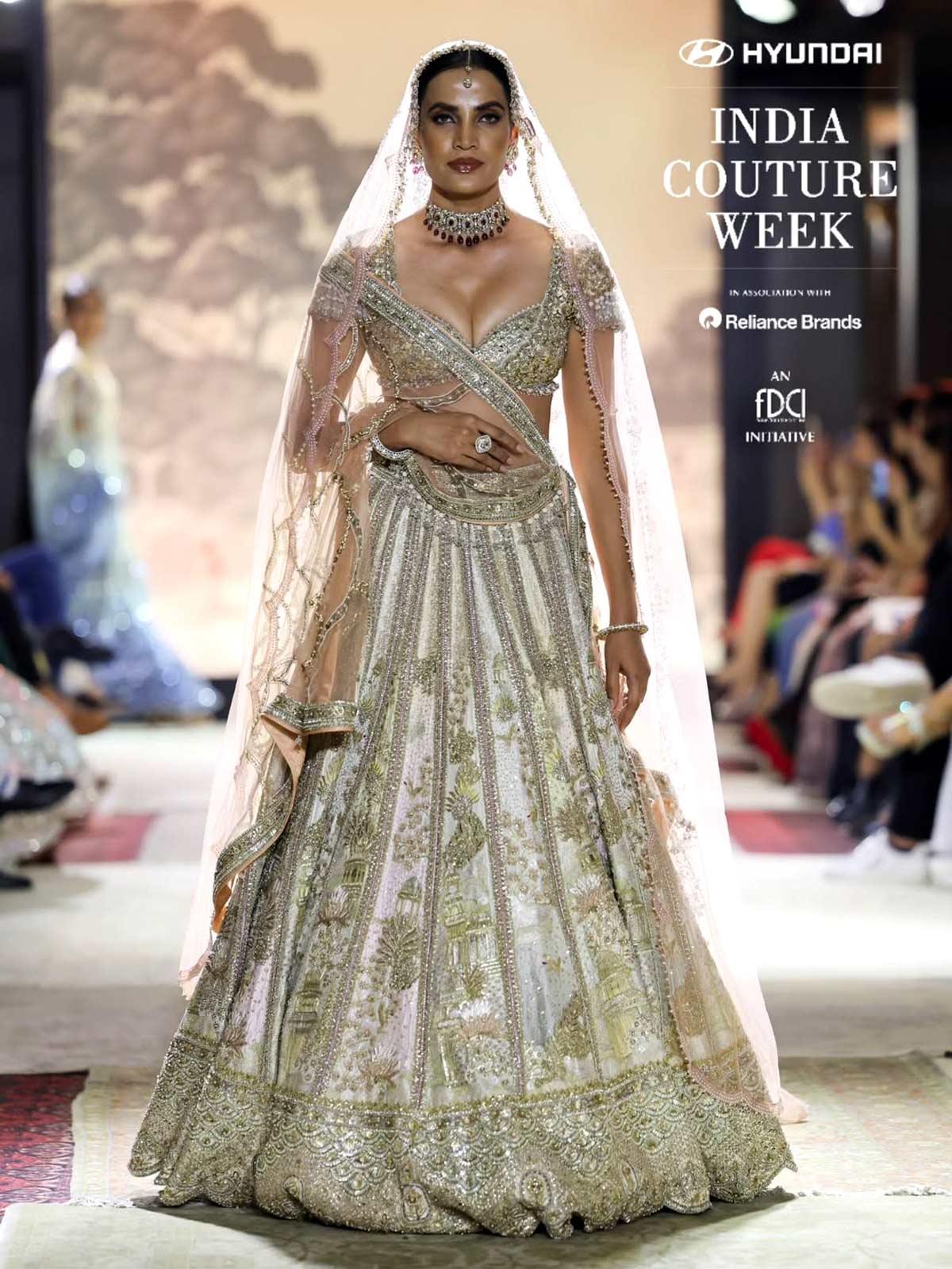 Tarun Tahiliani's collection