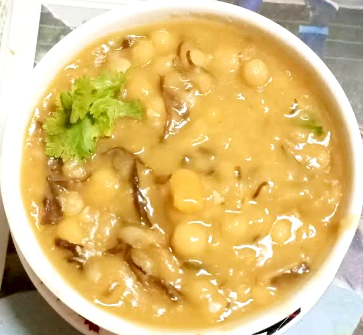 Mangan Utsoi Ooti