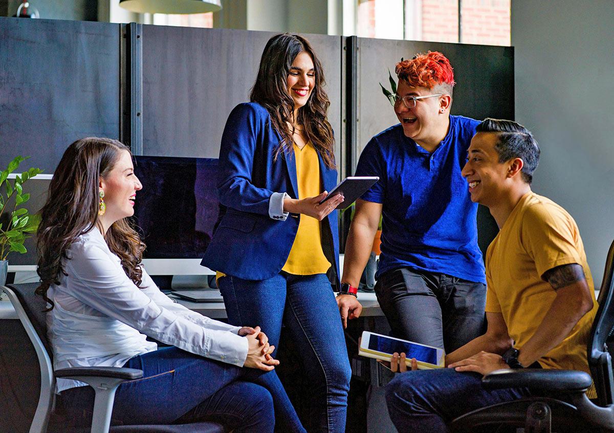 how to work with a younger boss? tips for millennials and genz