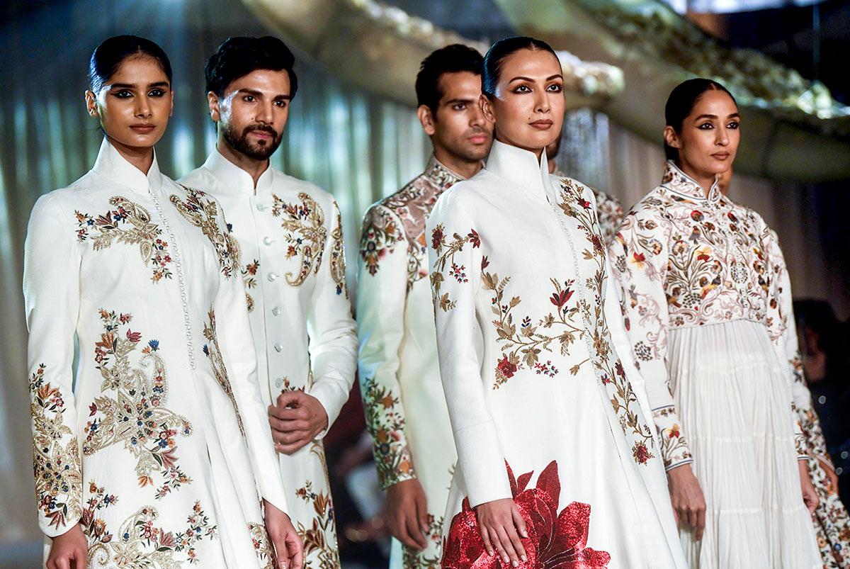 Rohit Bal show