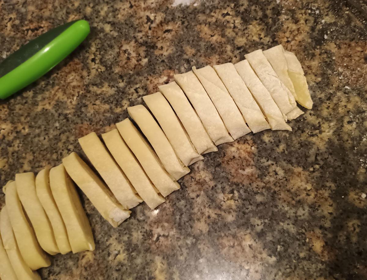 Cut tagliatelle Cut tagliatelle