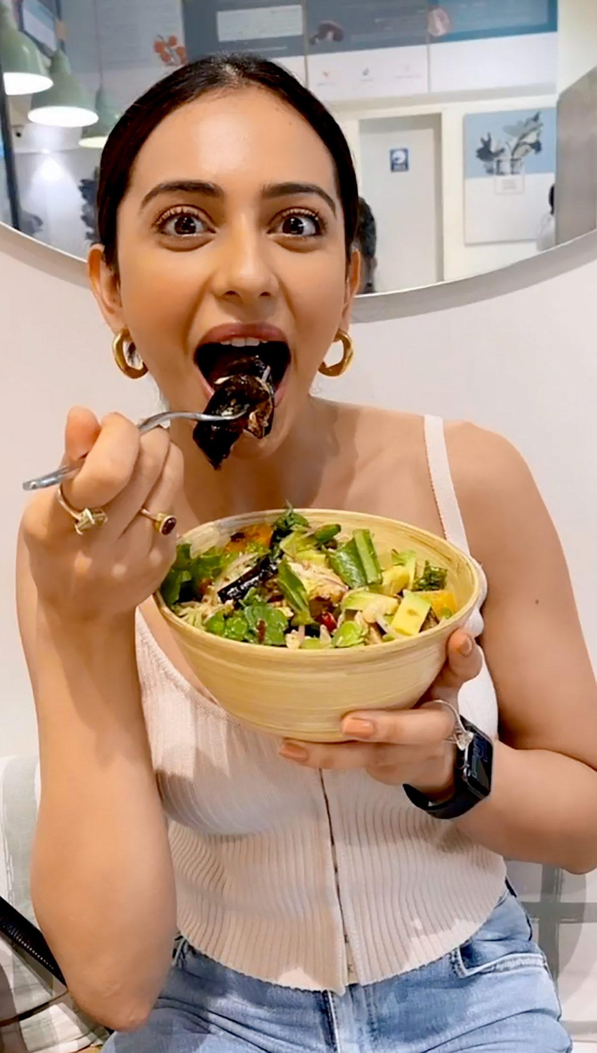 Eating out? Order Smart Not Strict