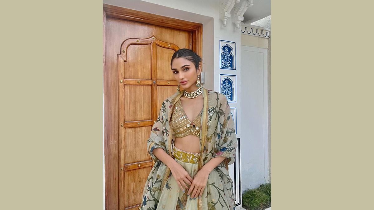 How Suhana, Sara, Alaviaa Dazzle...