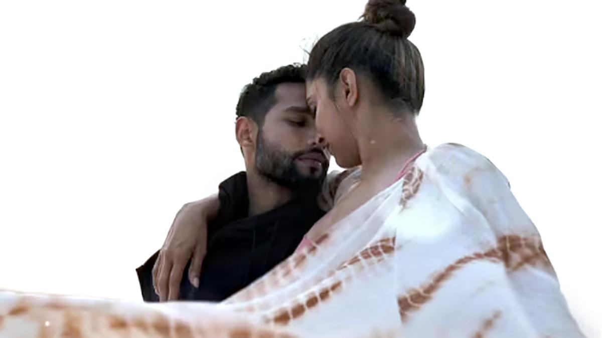 rediffgurus: should you wait for a married man who cannot leave his wife?