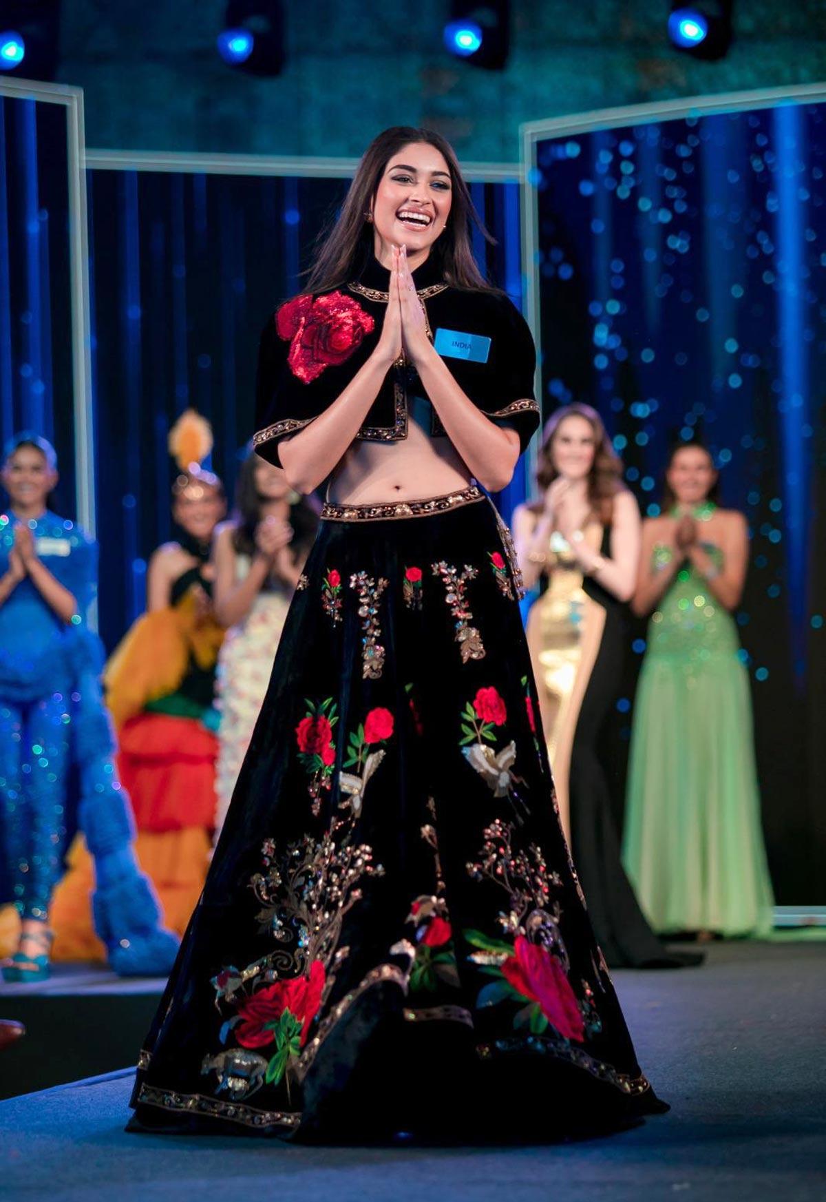 Miss World India Nandini Gupta wins Top Model round at 72nd Miss World competition in Hyderabad