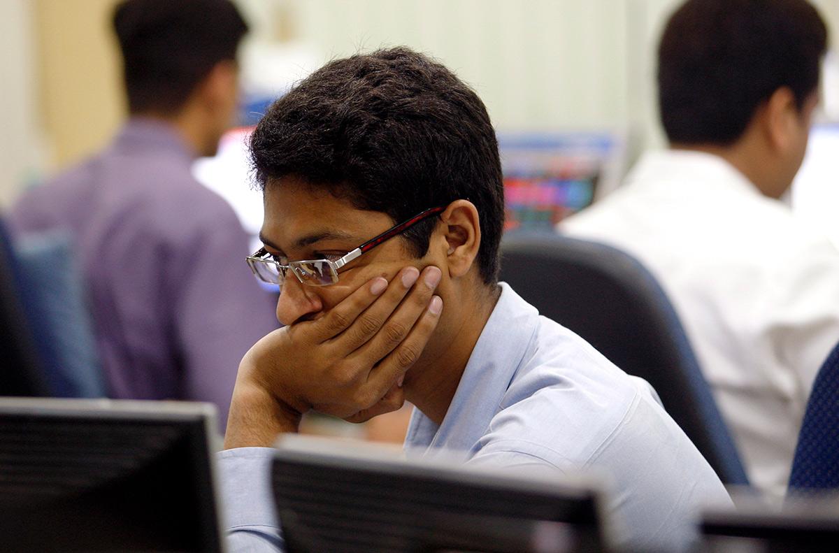 does long working hours improve performance?