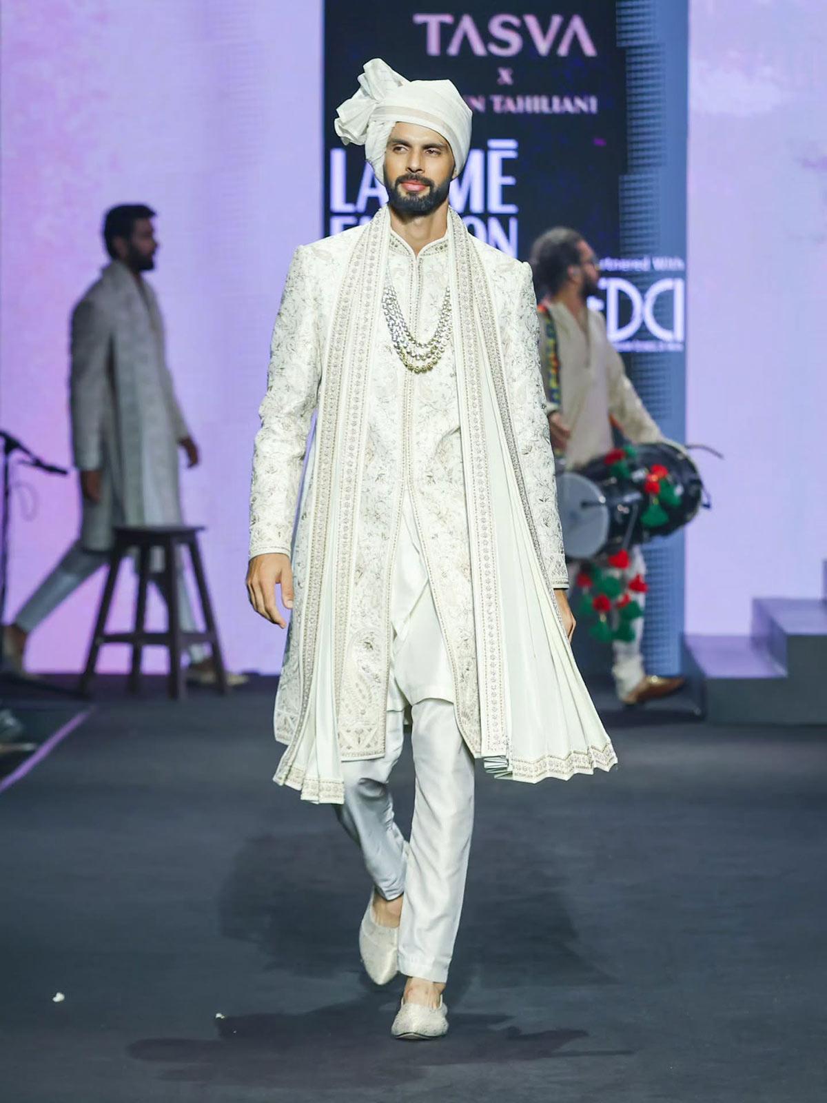 Ayush Mehra, Ranveer Brar, Suvir Saran walk for Tarun Tahiliani at LFW 2025 in Delhi