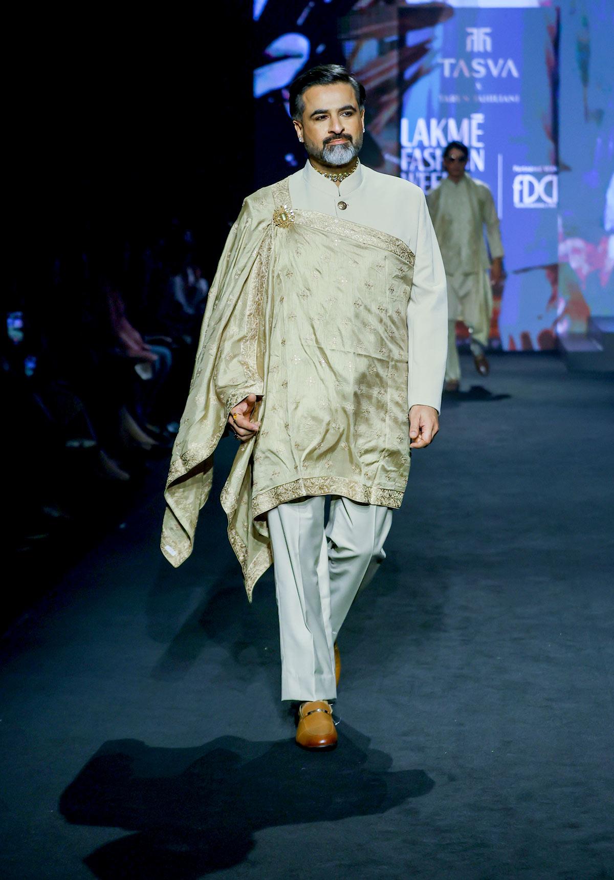 Ayush Mehra, Ranveer Brar, Suvir Saran walk for Tarun Tahiliani at LFW 2025 in Delhi