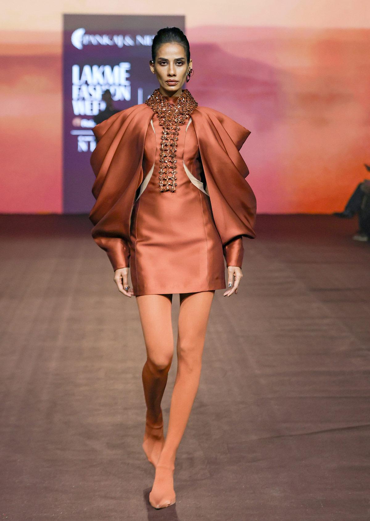 Mrunal Thakur walked for Pankaj and Nidhi at the FDCI x Lakme Fashion Week 2025