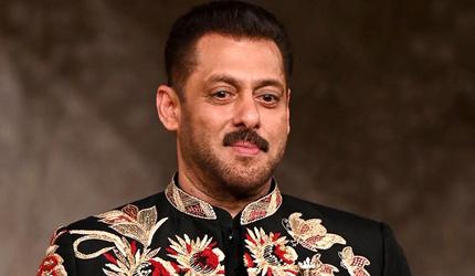 salman khan walks for vikram phadnis