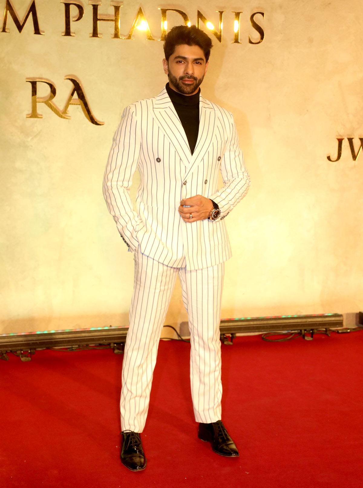 Salman Khan walks for Vikram Phadnis's celebration of fashion and cinema