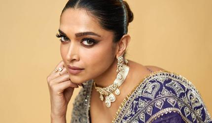 navratri day 4, royal blue