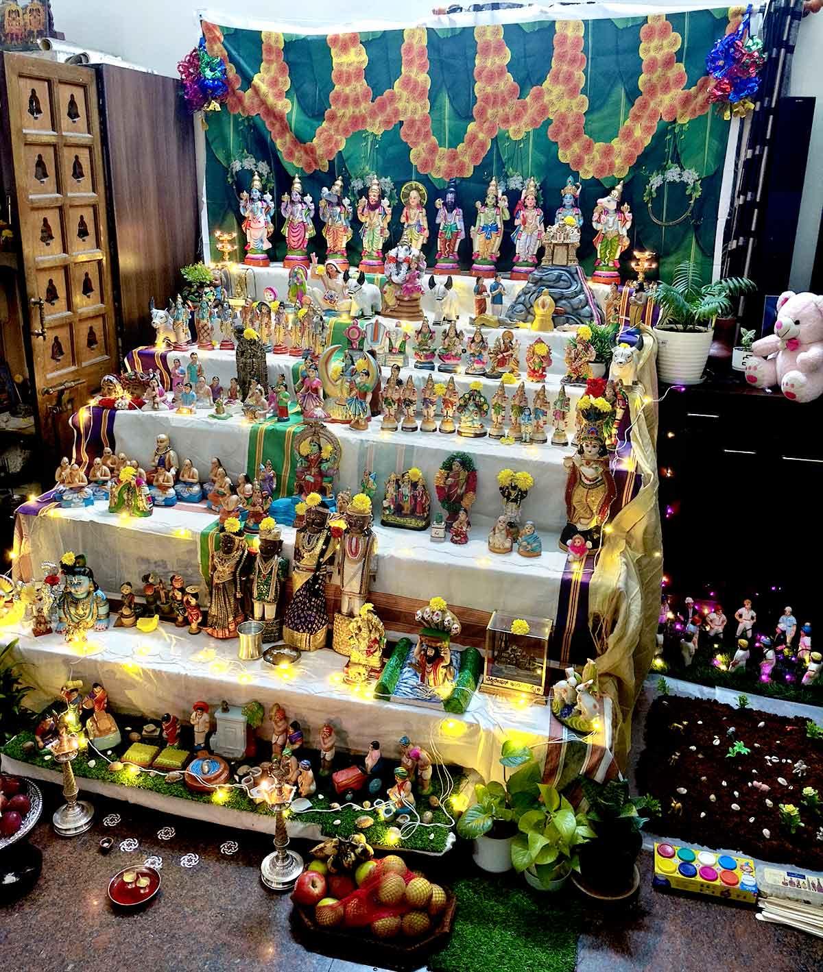 Navratri Pix: Golu