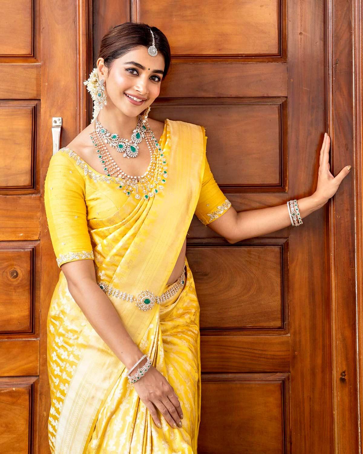 Navratri yellow day 4