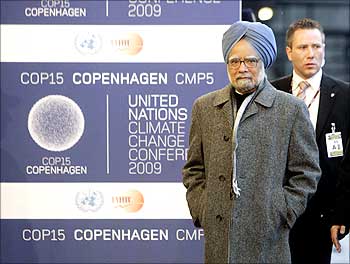 Prime Minister Manmohan Singh at the United Nations Climate Change Conference 2009 in Copenhagen.