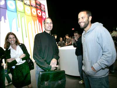 Steve Jobs (centre) and musician Jack Johnson (right) at Apple's 'Let's Rock' event.