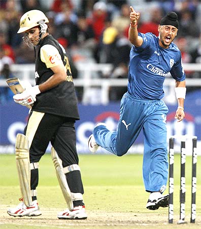 Deccan Chargers Harmeet Singh (R) celebrates after the dismissal of Kolkata Knight Riders Sourav Ganguly in their 2009 Indian Premier League (IPL) T20 cricket tournament match in Cape Town.