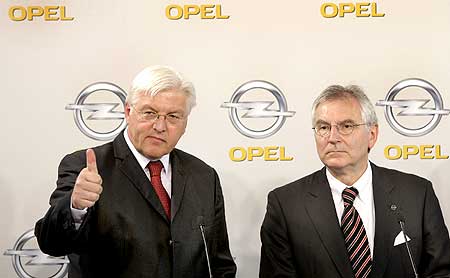 German Foreign Minster Frank-Walter Steinmeier and Opel's German CEO Hans Demant