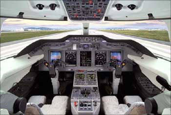 The cockpit of Hawker 4000.