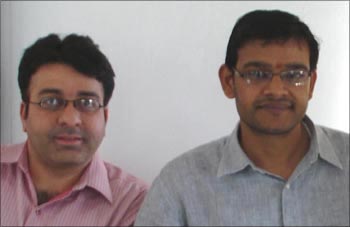 Sunil Maheshwari (R) and Lekh Joshi.