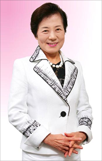 Yoshiko Shinohara.