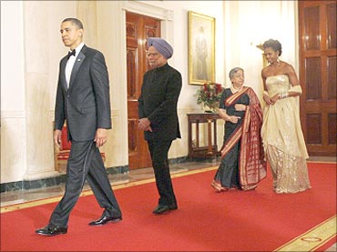 Obama , Manmohan Singh, Michelle and Gursharan Kaur