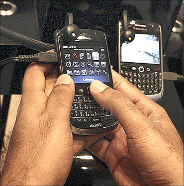 BlackBerry may face ban in next 5 days
