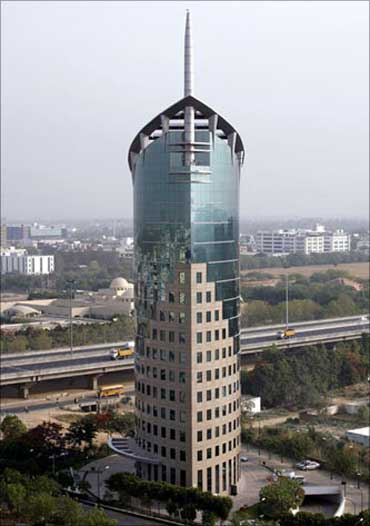DLF Gateway Tower, Gurgaon.
