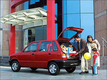 Maruti to hire 3,000 for expanded service network