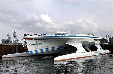 The world's largest solar boat