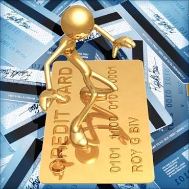 Why gold loan is BETTER than personal loan