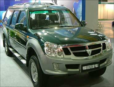 Chinese auto makers bet big on India story